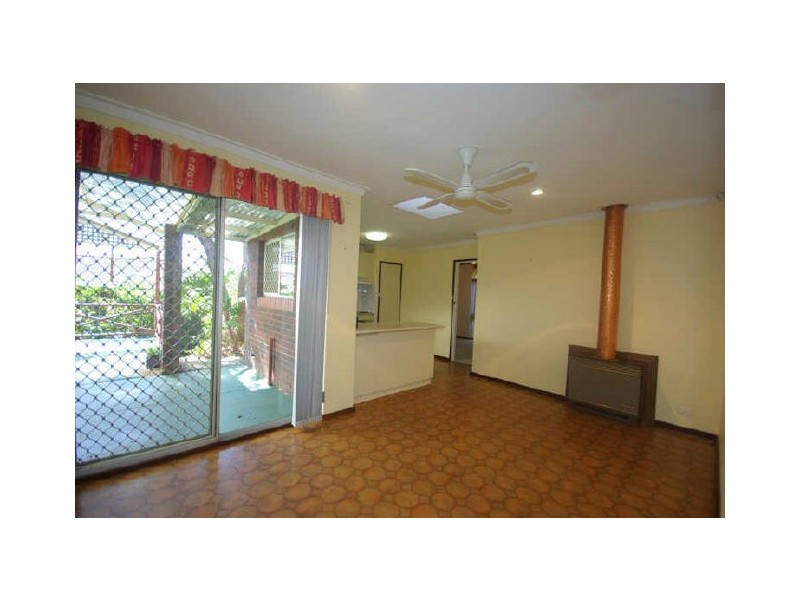 49 Chislehurst Road, Lesmurdie WA 6076