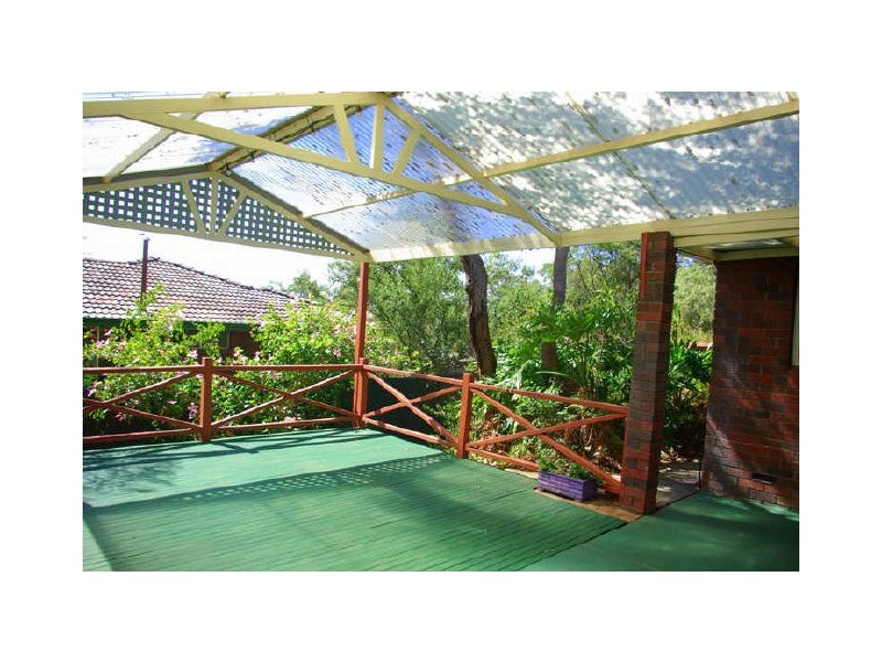 49 Chislehurst Road, Lesmurdie WA 6076