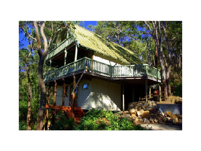 31 Robusta Road, Kalamunda WA 6076