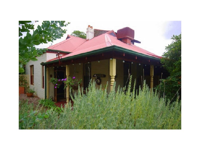 205 Pomeroy Road, Lesmurdie WA 6076