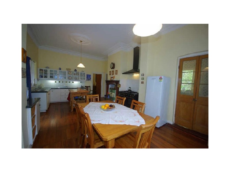 205 Pomeroy Road, Lesmurdie WA 6076