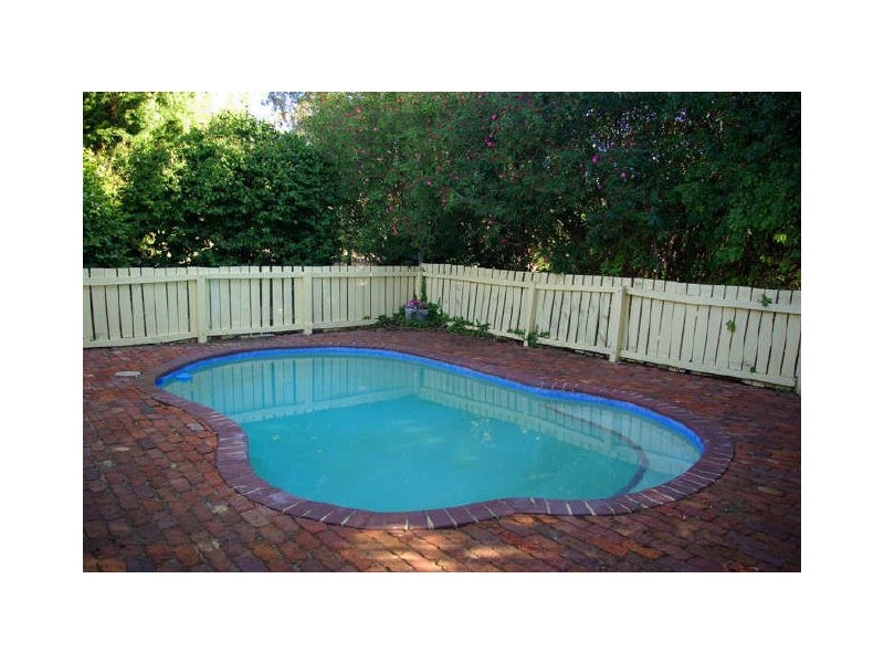 205 Pomeroy Road, Lesmurdie WA 6076