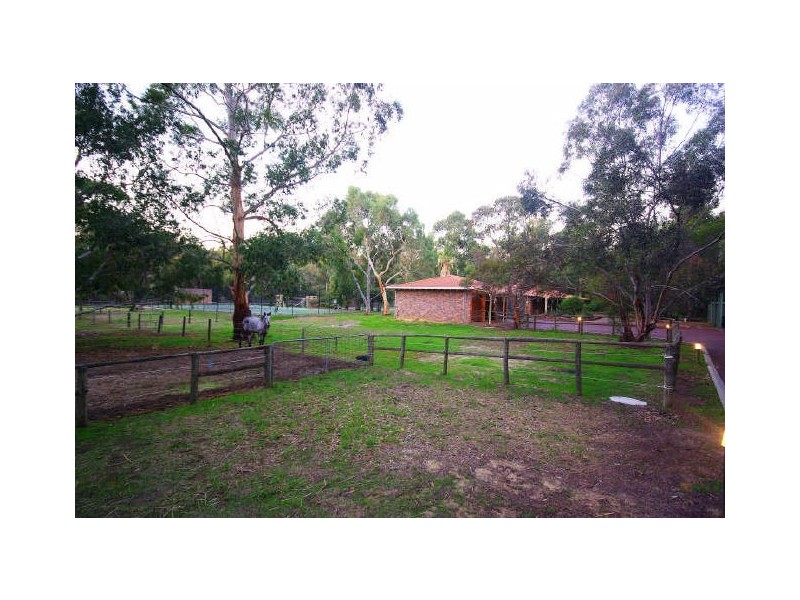 29 Killara Place, Gooseberry Hill WA 6076