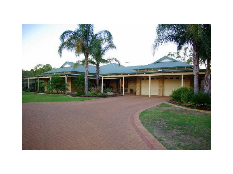 1720 Pechey Road, Swan View WA 6056