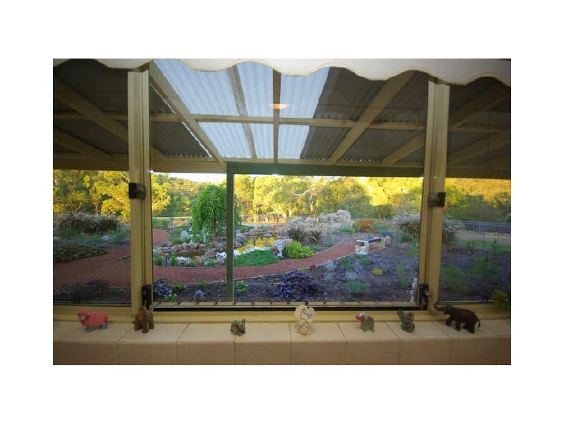 1720 Pechey Road, Swan View WA 6056