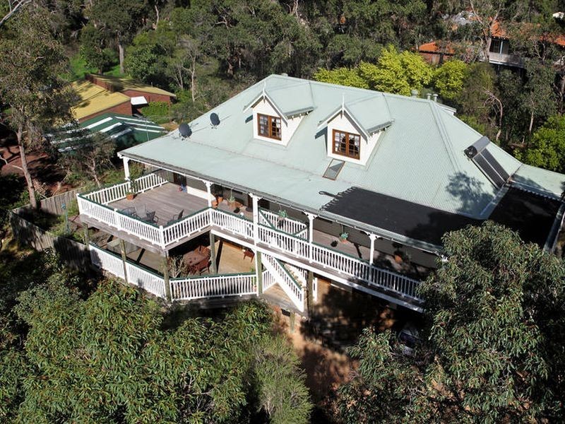 54 John Street, Gooseberry Hill WA 6076