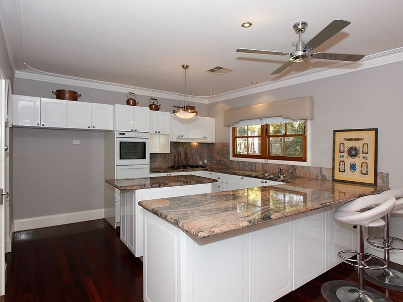 54 John Street, Gooseberry Hill WA 6076