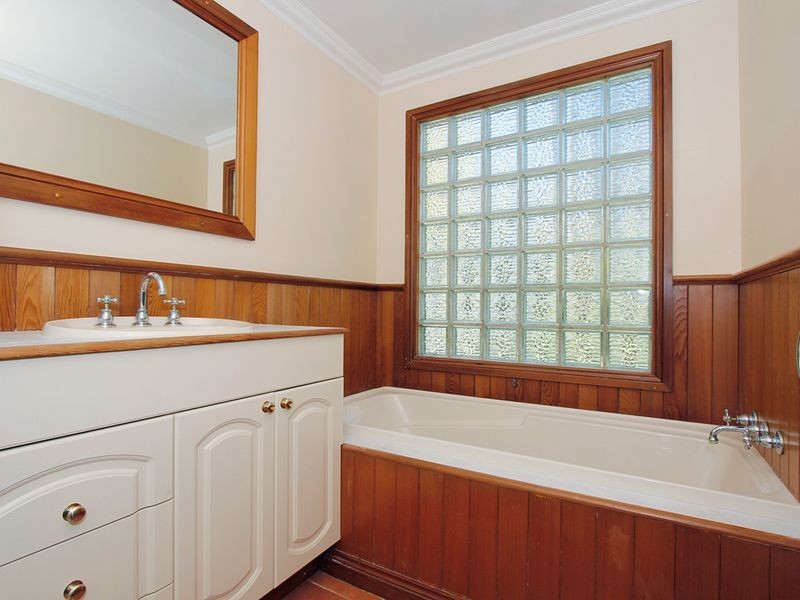 54 John Street, Gooseberry Hill WA 6076