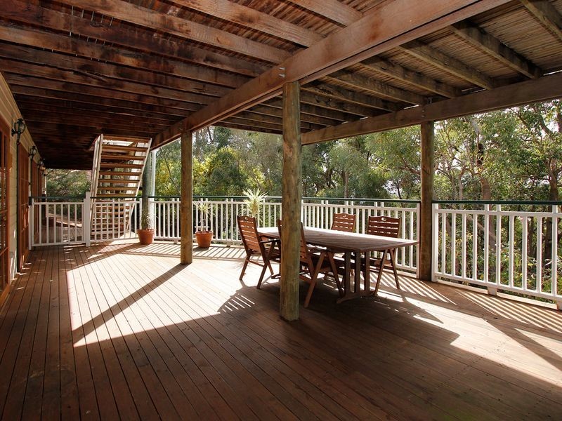 54 John Street, Gooseberry Hill WA 6076