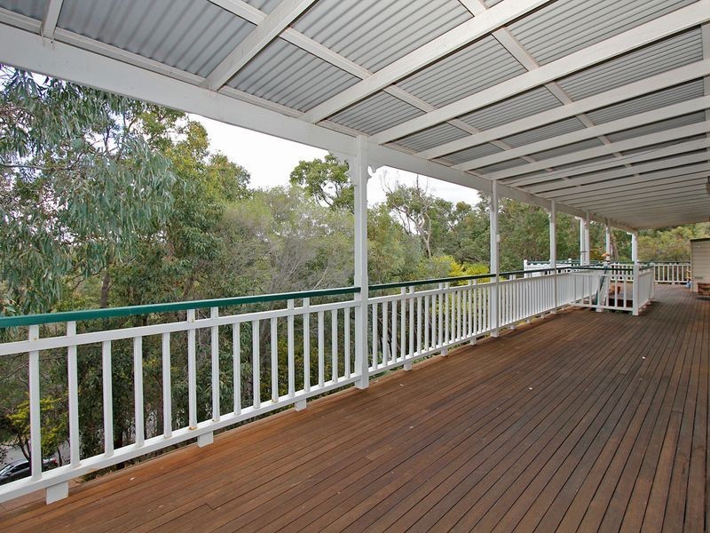 54 John Street, Gooseberry Hill WA 6076