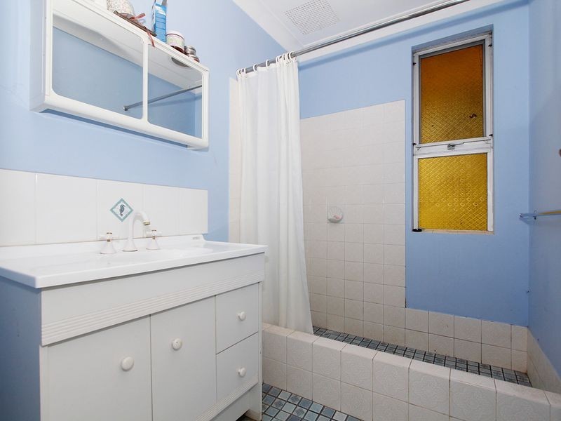 84 Grove Road, Lesmurdie WA 6076