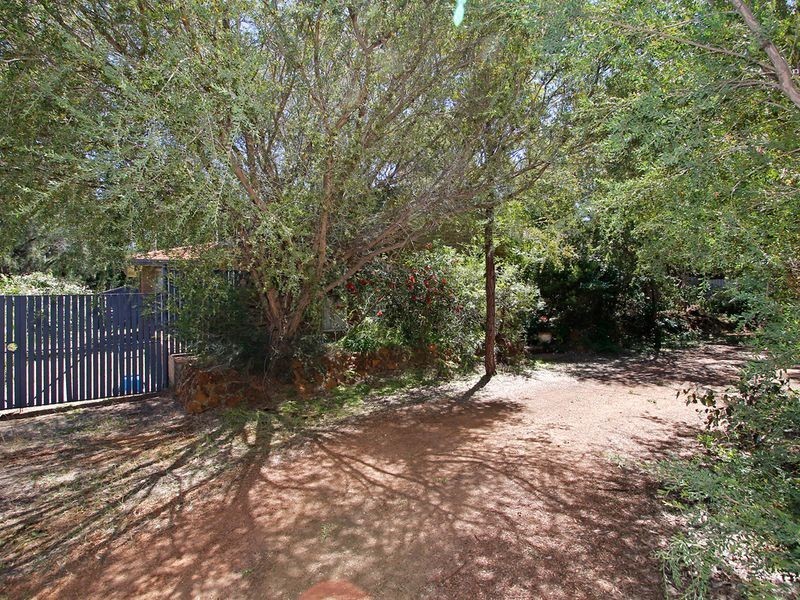 84 Grove Road, Lesmurdie WA 6076