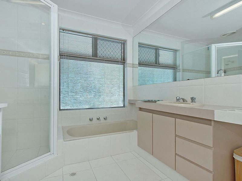31 Bottega Place, Lesmurdie WA 6076