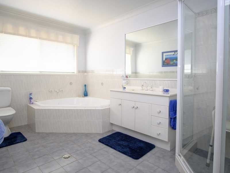 20 Mirage Drive, Tuncurry NSW 2428