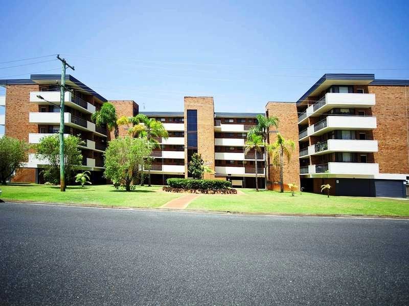 5/3-7 Peel Street ‘Amaroo’, Tuncurry NSW 2428