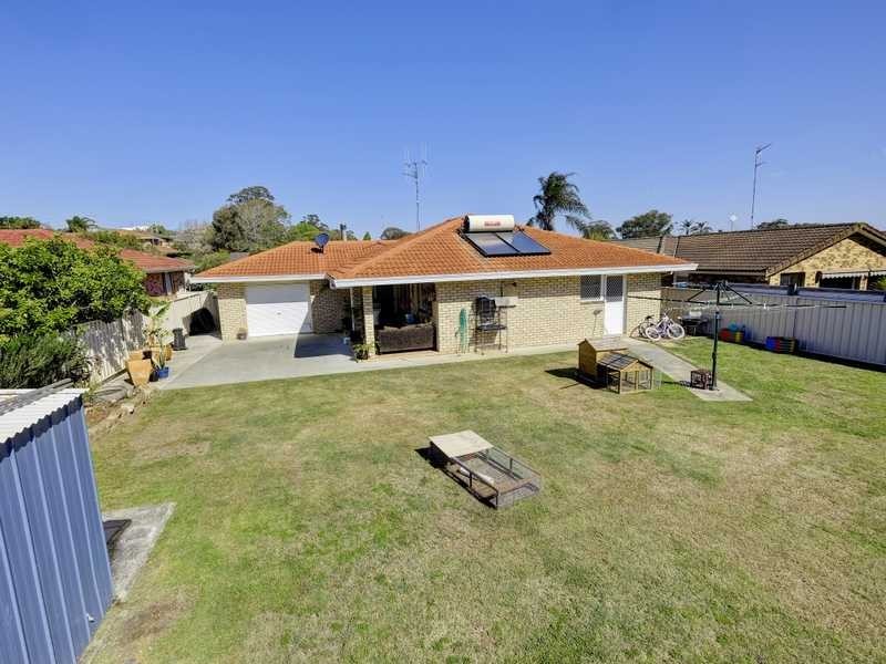 9 Discovery Drive, Forster NSW 2428