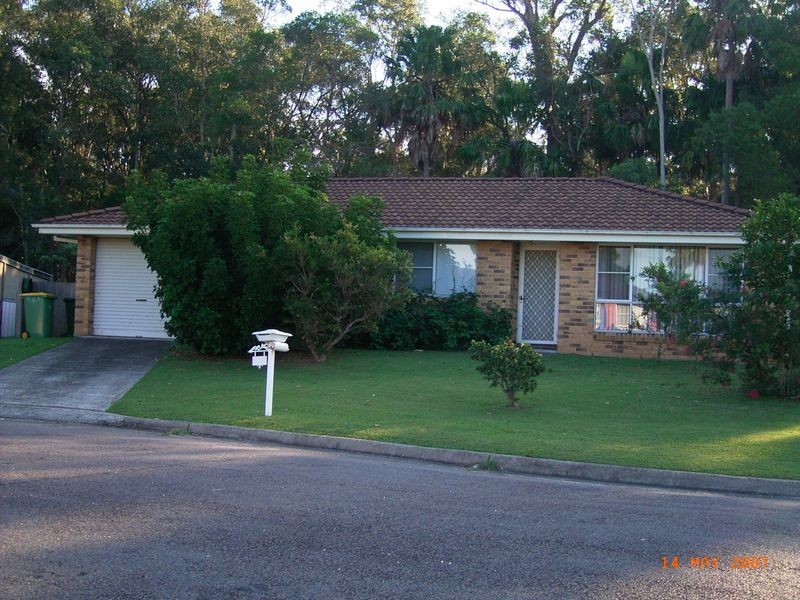 18 Montego Place, Tuncurry NSW 2428