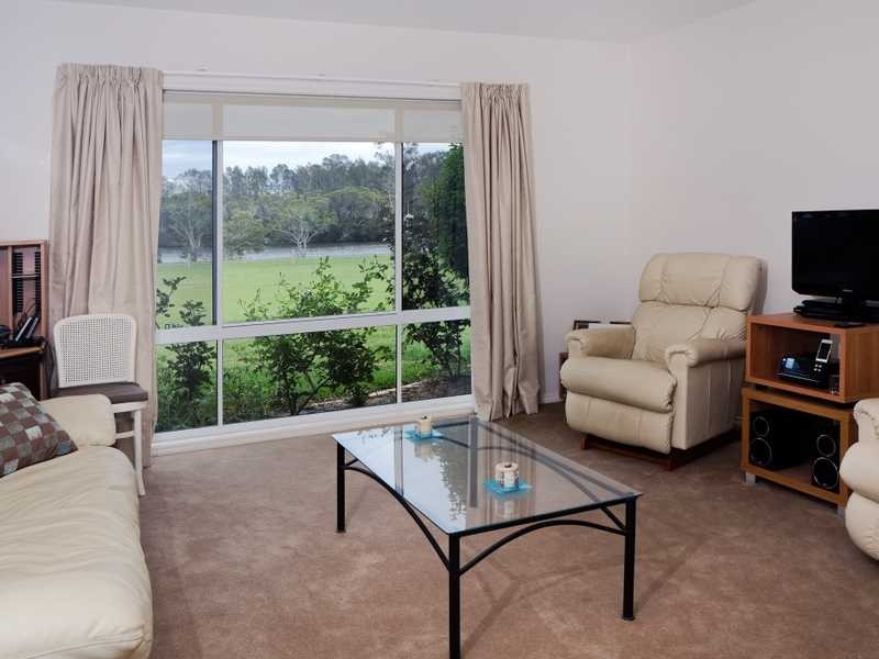 131 Manns Road, Tuncurry NSW 2428