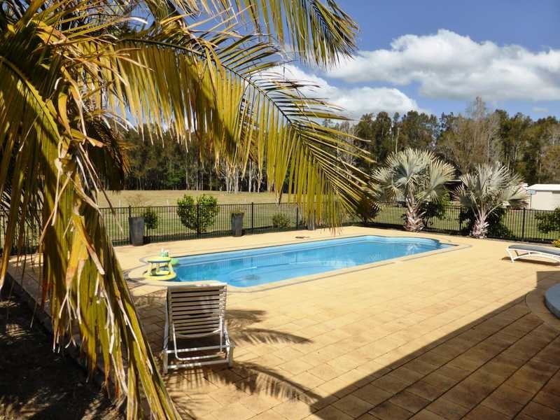 131 Manns Road, Tuncurry NSW 2428