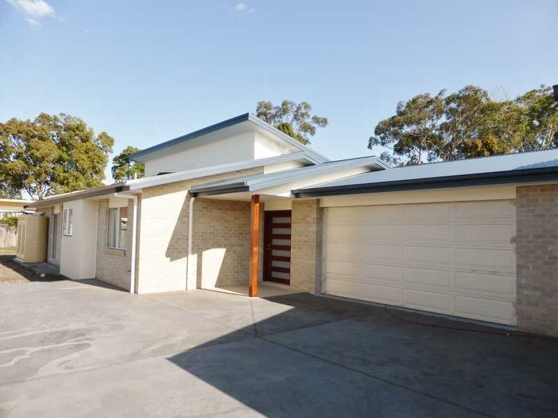 2/4 Tuncurry Street, Tuncurry NSW 2428