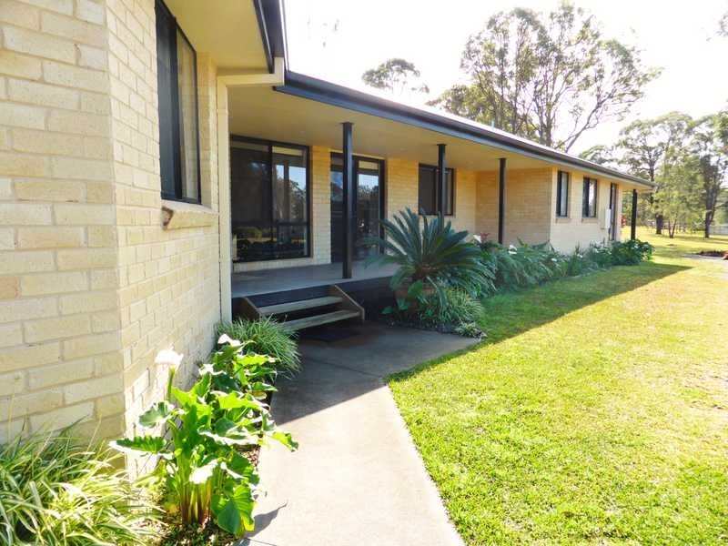27 Blackbutt Drive, Failford NSW 2430