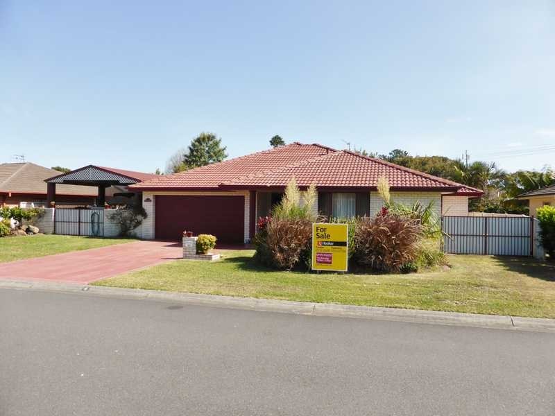 4 Cassandra Crescent, Tuncurry NSW 2428