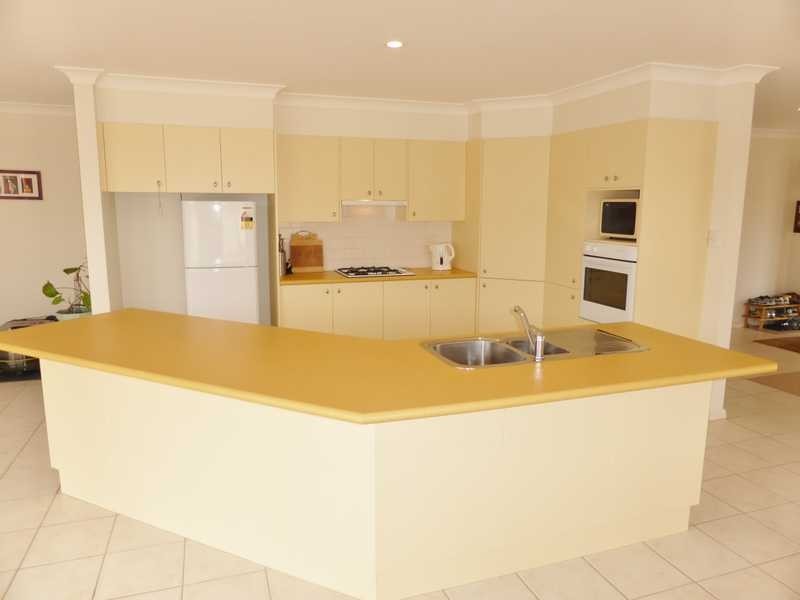 3 Arenga Court, Forster NSW 2428