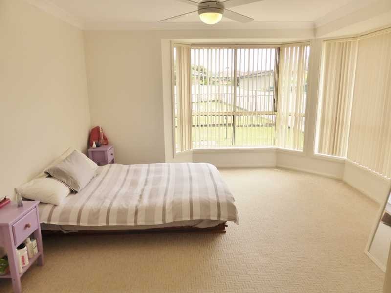 3 Arenga Court, Forster NSW 2428
