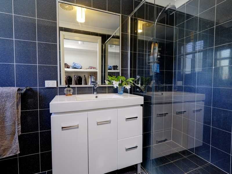 84 Lakeview Crescent, Forster NSW 2428