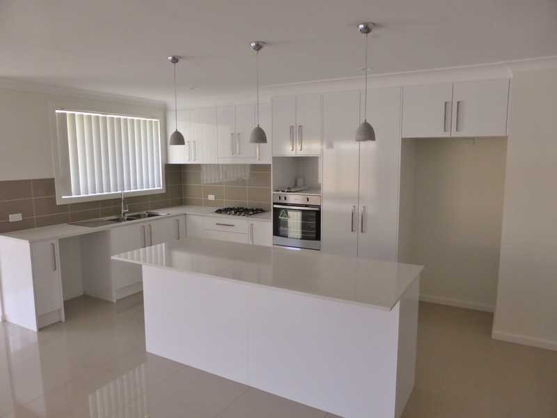 2/58 The Lakes Way, Forster NSW 2428