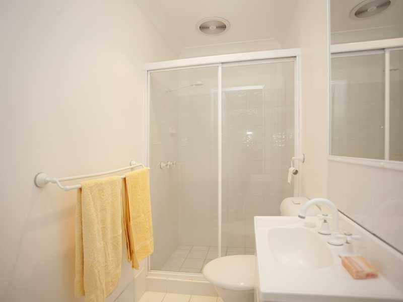 2 Bahama Place, Tuncurry NSW 2428