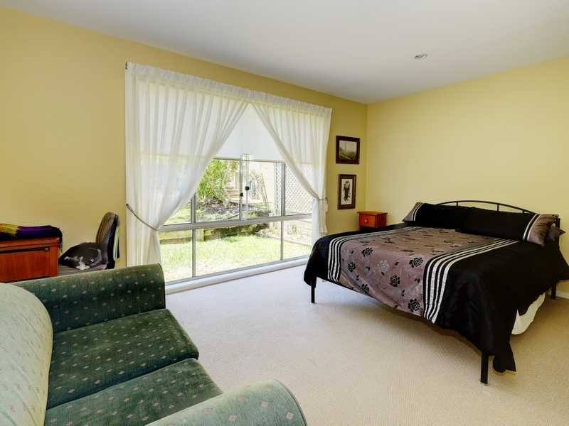 16 Hilltop Parkway, Tallwoods Village NSW 2430