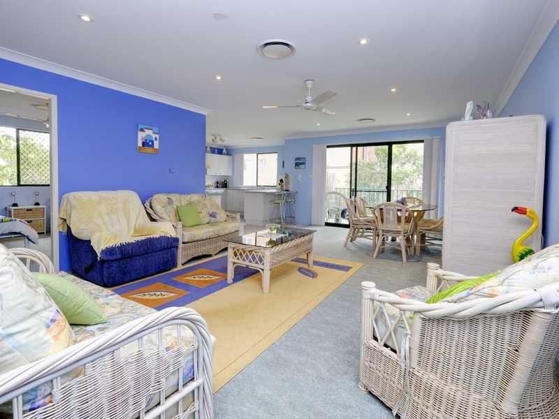 8/3 Lake Street, Tuncurry NSW 2428