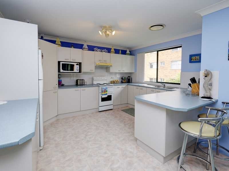 8/3 Lake Street, Tuncurry NSW 2428