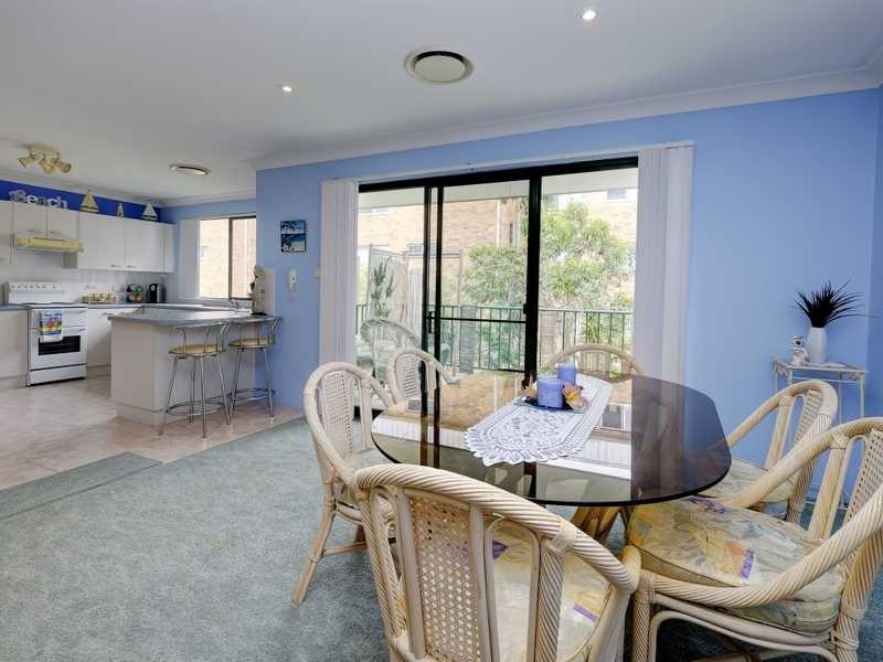 8/3 Lake Street, Tuncurry NSW 2428