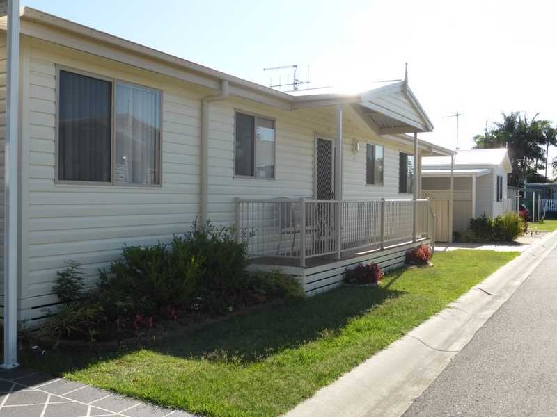 54/133 South Street ‘Crystal Waters’, Tuncurry NSW 2428