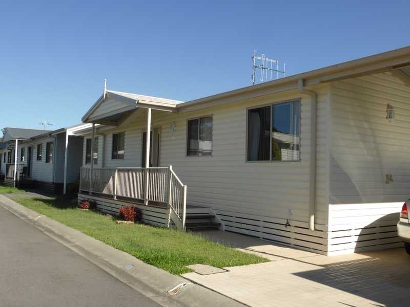 54/133 South Street ‘Crystal Waters’, Tuncurry NSW 2428