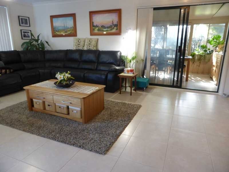 14 Bower Place, Tuncurry NSW 2428