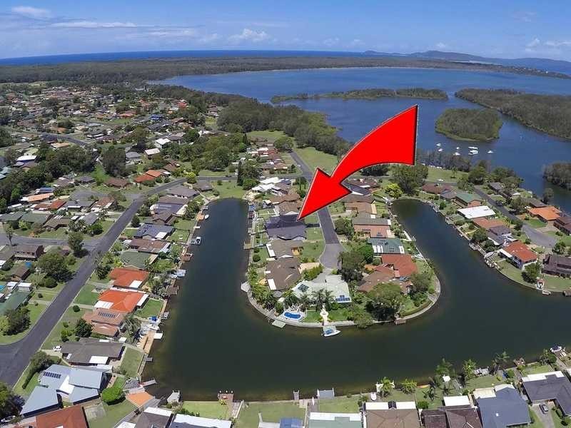 8 Roebuck Key, Forster NSW 2428