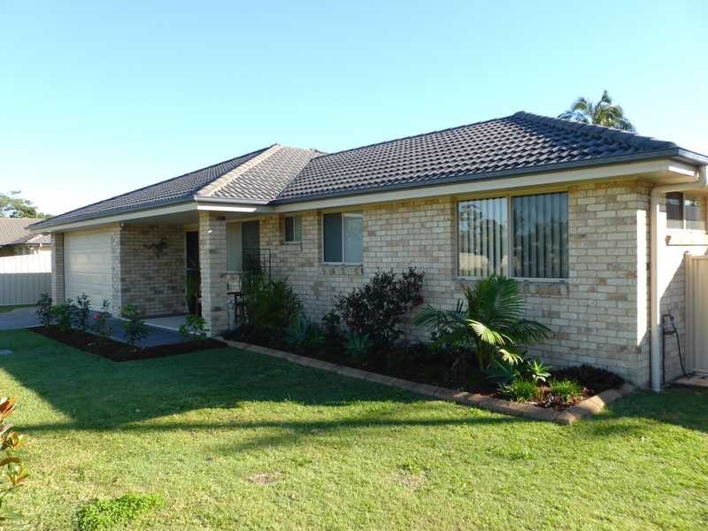 1 Fig Tree Court, Forster NSW 2428