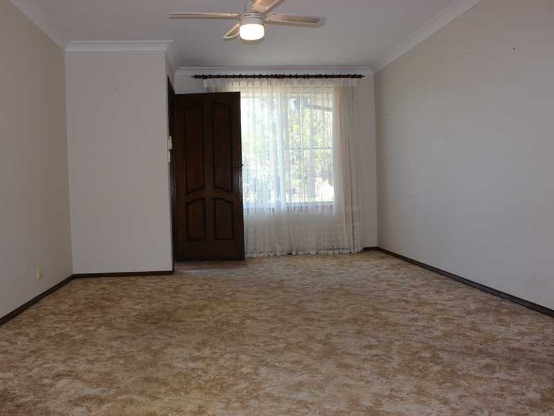 2/5 Sciacca Avenue, Tuncurry NSW 2428