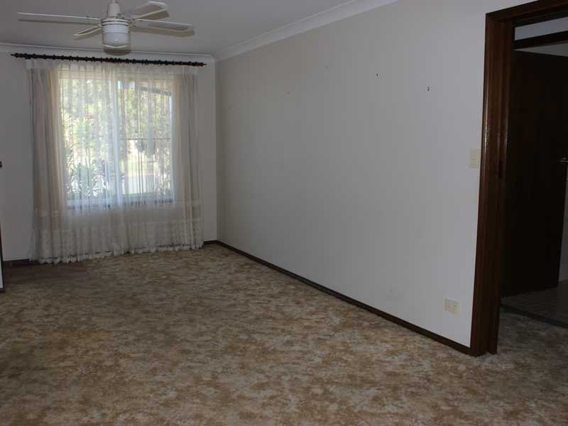 2/5 Sciacca Avenue, Tuncurry NSW 2428