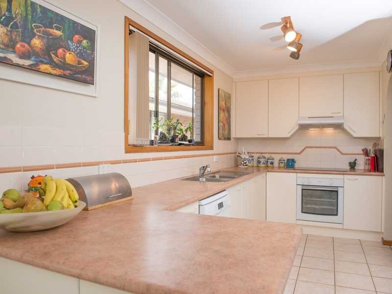 9 Hibiscus Place, Tuncurry NSW 2428