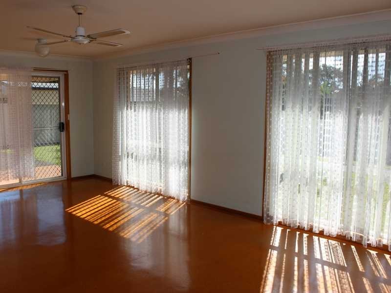 21 Discovery Drive, Forster NSW 2428