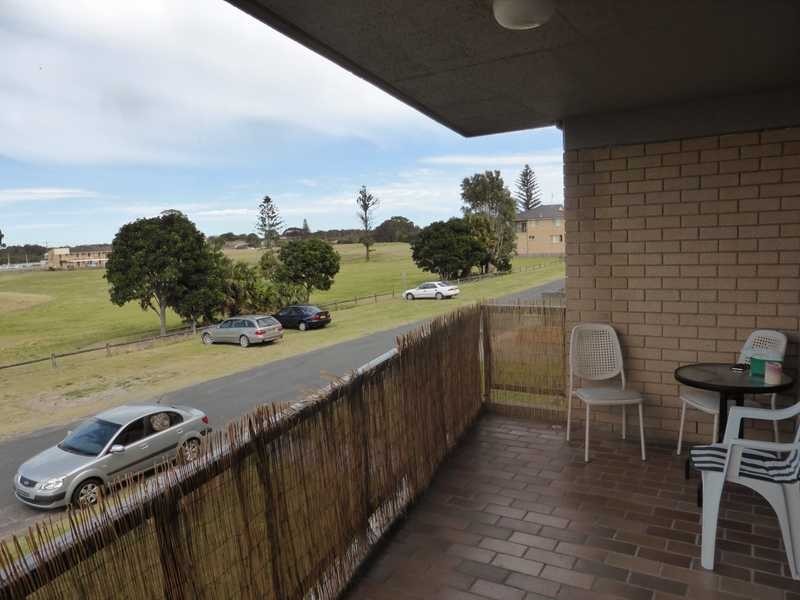 20/2-4 Taree Street, Tuncurry NSW 2428