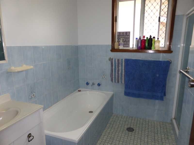 61 Taree Street, Tuncurry NSW 2428