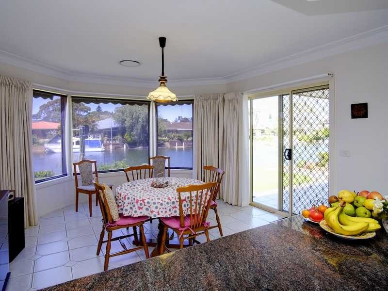 16 Supply Ave, Forster NSW 2428