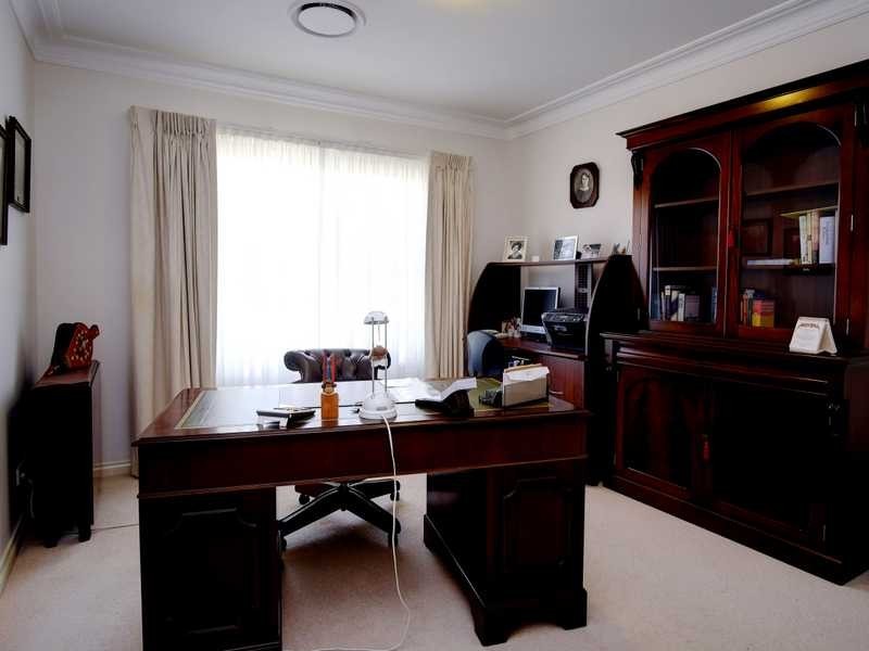 16 Supply Ave, Forster NSW 2428