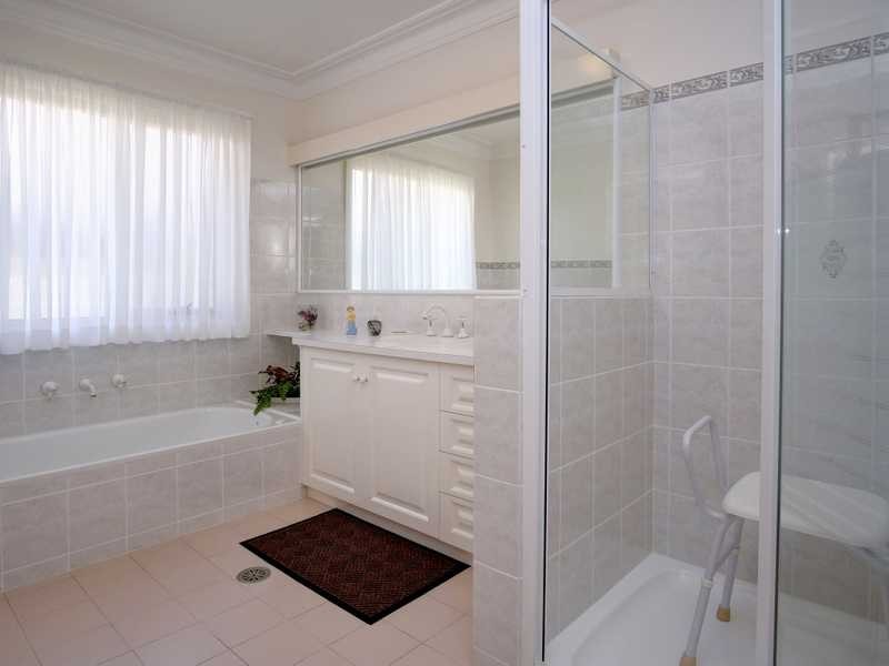 16 Supply Ave, Forster NSW 2428