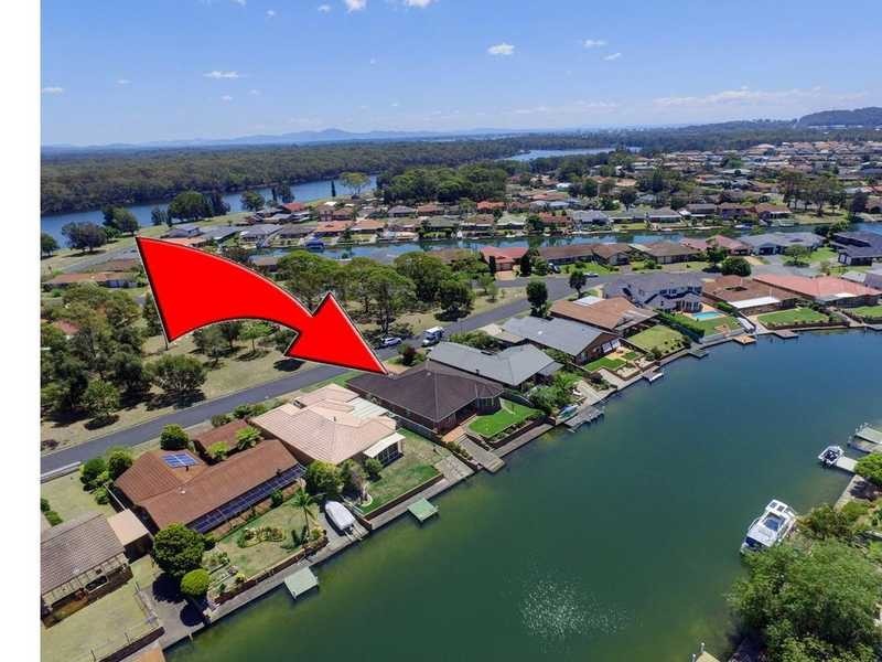 16 Supply Ave, Forster NSW 2428